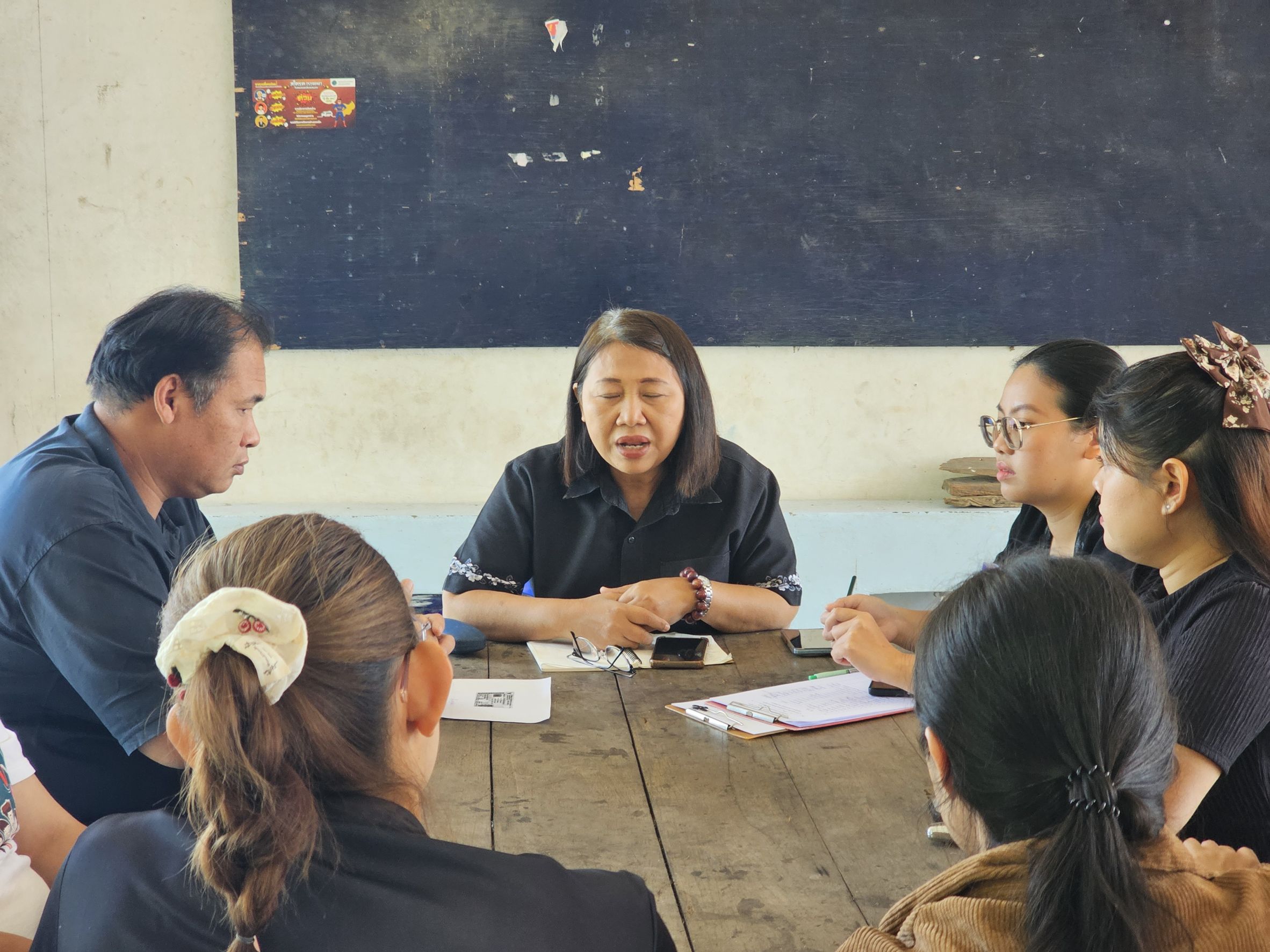  🕊📌พช.ชัยนาท ร่วมประชุมเตรียมความพร้อมขับเคลื่อนโครงการส่งเสริมศูนย์จัดการกองทุนชุมชนต้นแบบด้านการแก้ไขปัญหาหนี้สินครัวเรือนของประชาชน ประจำปีงบประมาณ พ.ศ. 2569