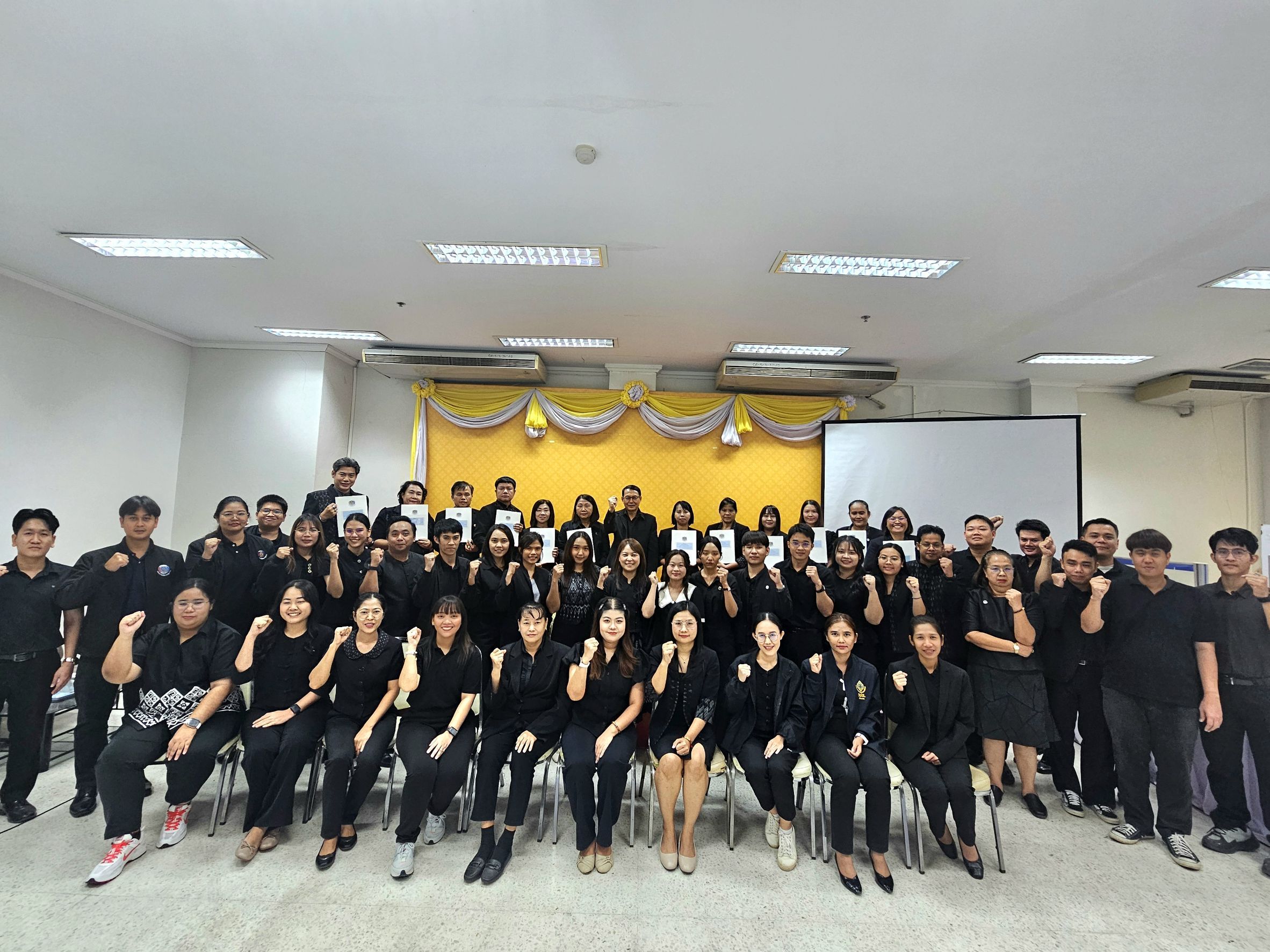  🕊📌พช.ชัยนาท จัดโครงการการดำเนินงานตัวชี้วัดตามมาตรการปรับปรุงประสิทธิภาพในการปฏิบัติราชการ และตัวชี้วัดการประเมินผลการปฏิบัติราชการ กรมการพัฒนาชุมชน ประจำปีงบประมาณ พ.ศ. 2569