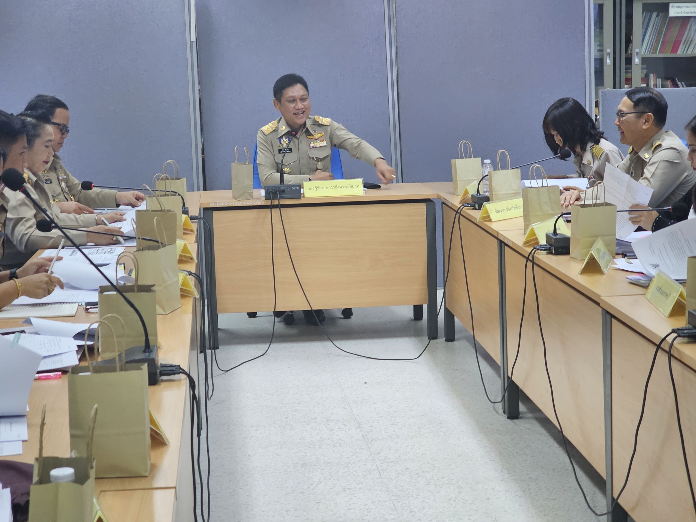 📌ชัยนาทเดินหน้า! คัดเลือกผู้ประกอบการ “รถพุ่มพวงไทยช่วยไทย” เชื่อมโยงเศรษฐกิจชุมชน กระจายรายได้สู่รากหญ้า